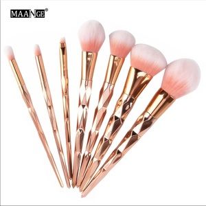 7 pcs brush set